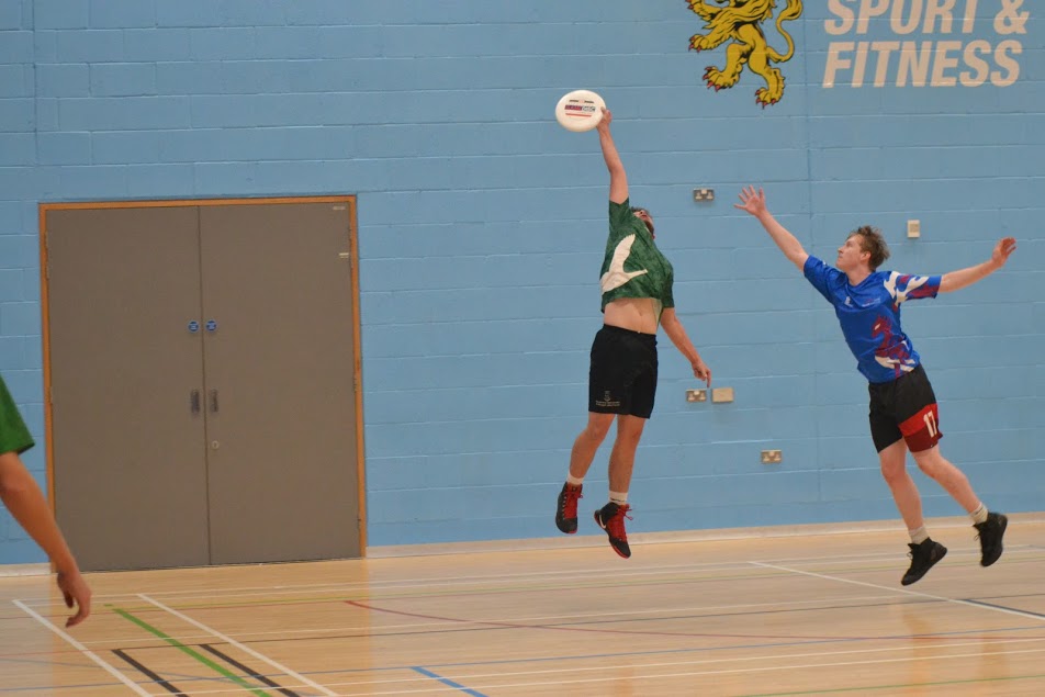 indoor ultimate frisbee
